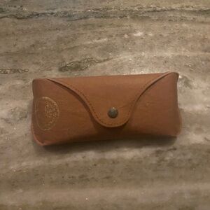 Ray-Ban Tan/Brown Leather Sunglasses Case